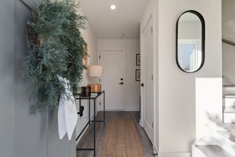 2000 Edison Park Ln, Nashville, TN 37209 - Image #3