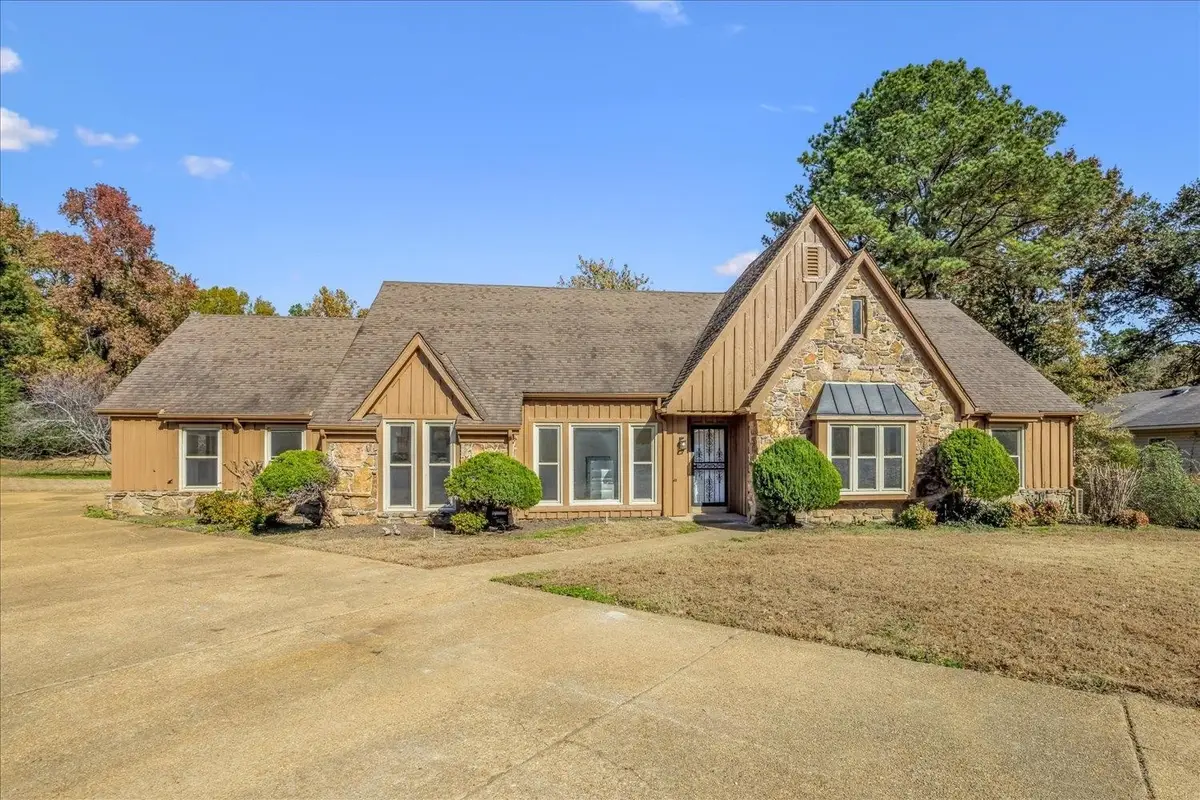 8924 W Ludgate Pl, Cordova, TN 38016 - Image #1