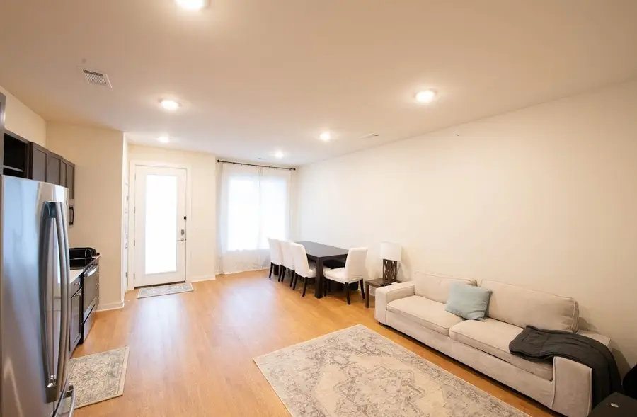 600 E Trinity Ln #210, Nashville, TN 37207 - Image #2