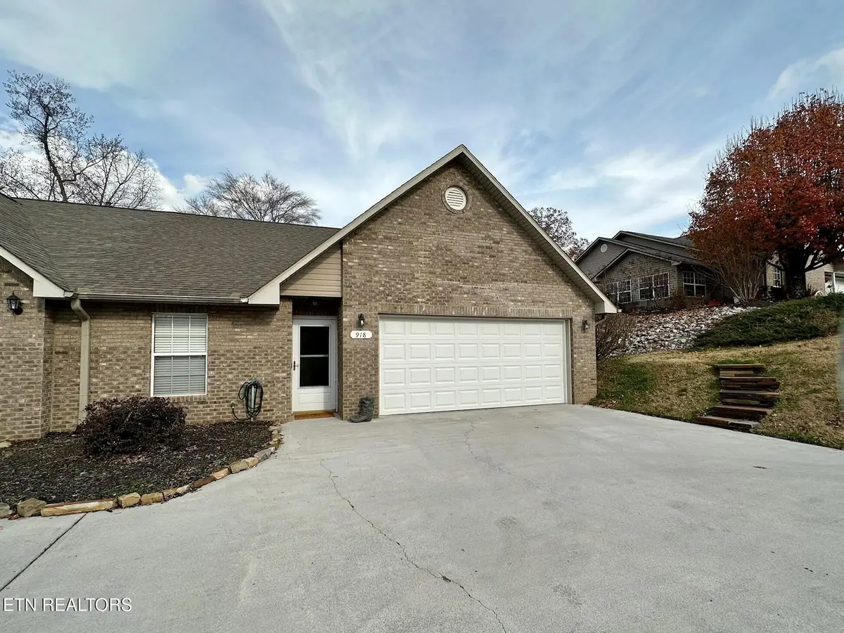 918 Mercer Drive, Maryville, TN 37801 - Image #1