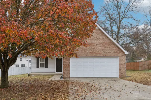 1619 Jo Ann Dr, La Vergne, TN 37086