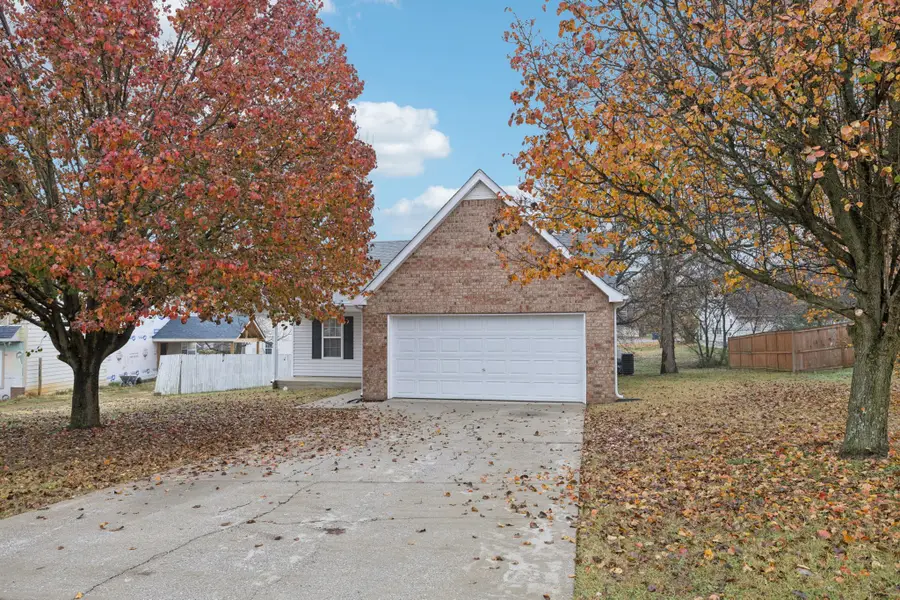 1619 Jo Ann Dr, La Vergne, TN 37086 - Image #2