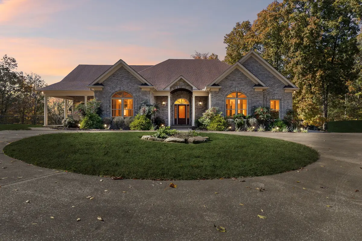 1079 Ridgecrest Dr, Goodlettsville, TN 37072 - Image #1