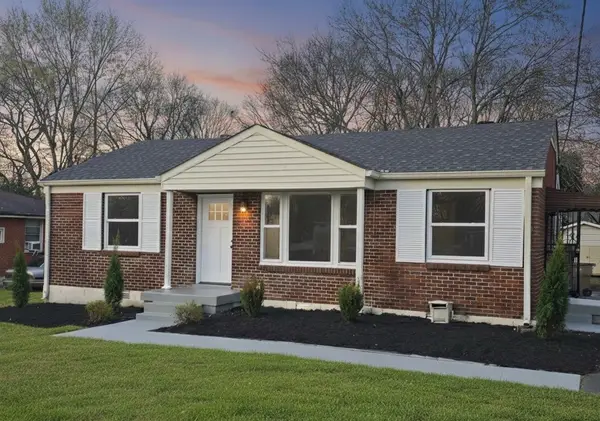 2718 Mckeige Dr, Nashville, TN 37214