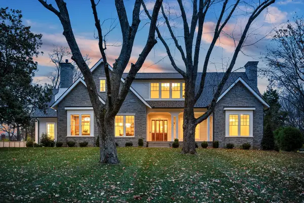 718 Davis Dr, Brentwood, TN 37027