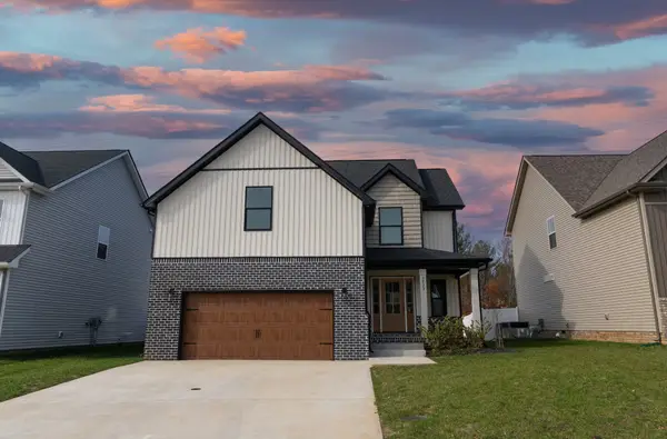 1733 Heritage Drive, Clarksville, TN 37043