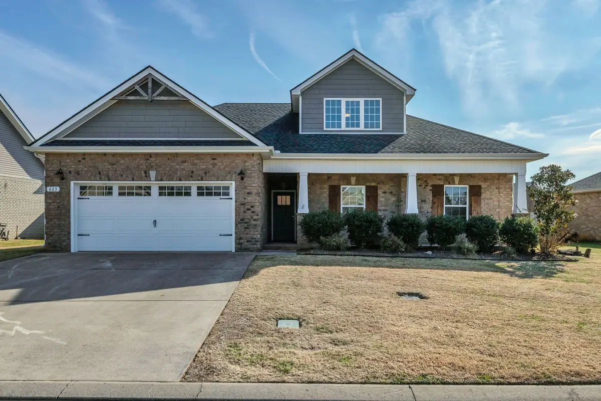 623 Sapphire Dr, Murfreesboro, TN 37128 - Image #1