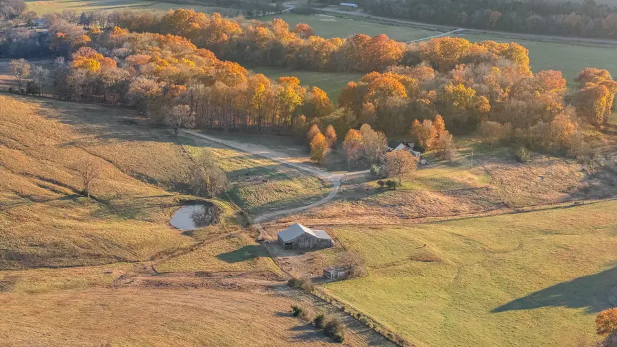 60 Groce Rd, Fayetteville, TN 37334 - Image #2