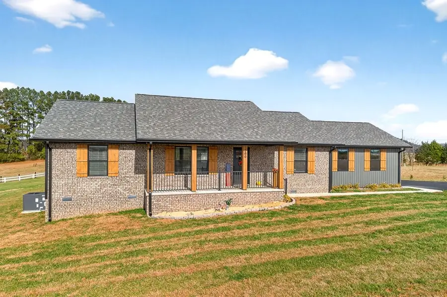 200 Daylily Dr, Sparta, TN 38583 - Image #3