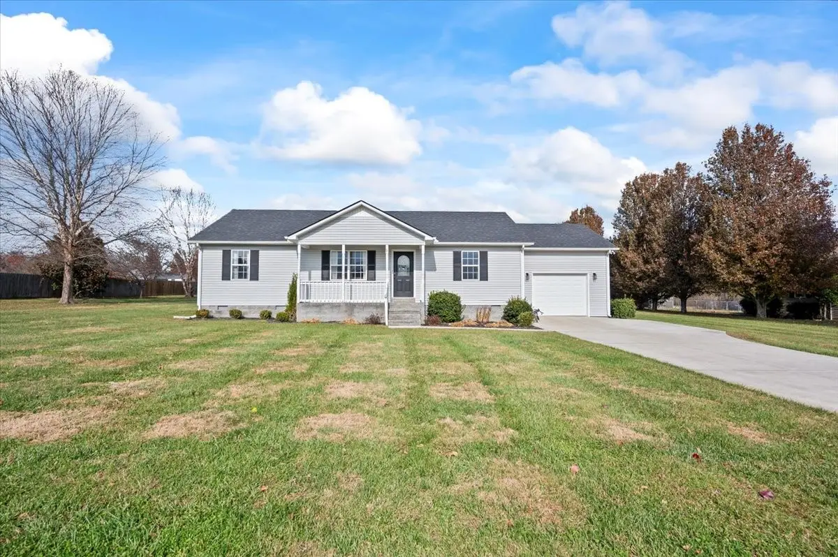 71 Rebecca Dr, Manchester, TN 37355 - Image #1