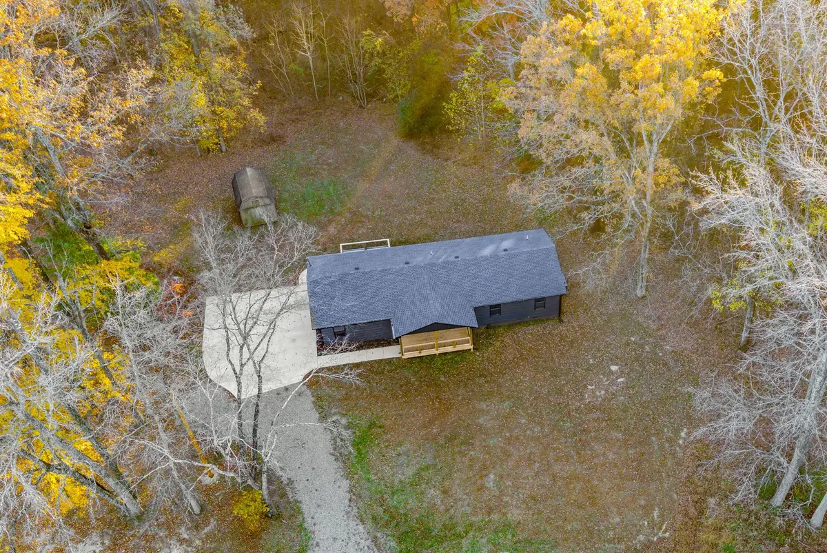 2038 Ogburn Chapel Rd, Clarksville, TN 37042 - Image #1