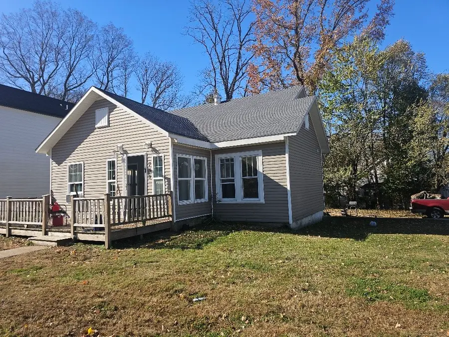 738 Gracey Ave, Clarksville, TN 37040 - Image #2