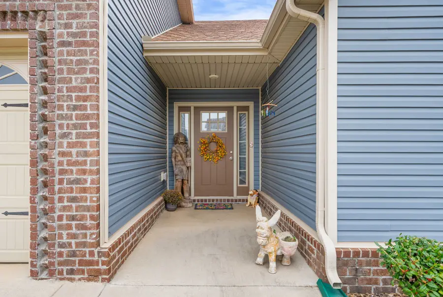 238 Dugger Dr, Clarksville, TN 37042 - Image #2