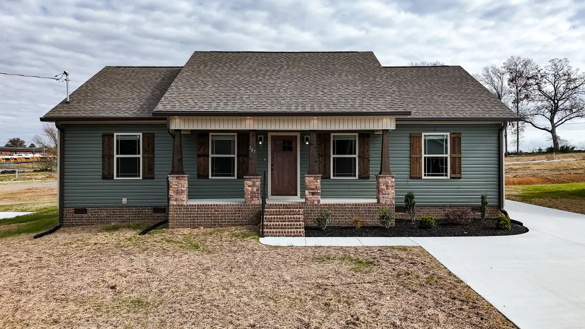 107 Demonbreum Cir, Shelbyville, TN 37160 - Image #1