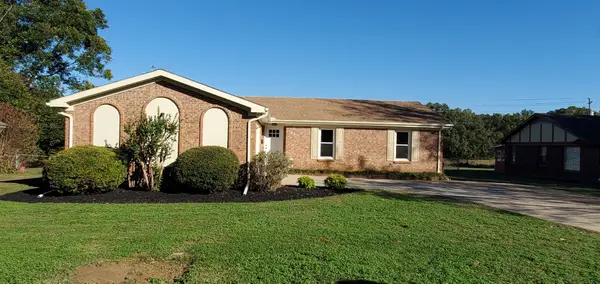 411 Honey Locust Dr, South Fulton, TN 38257