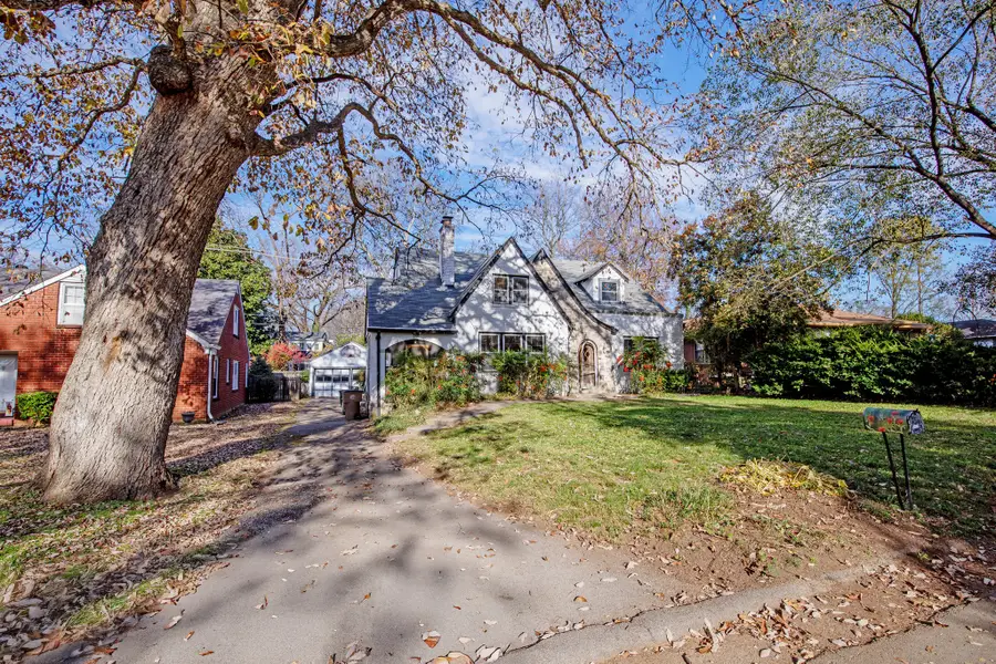 303 Lauderdale Rd, Nashville, TN 37205 - Image #3