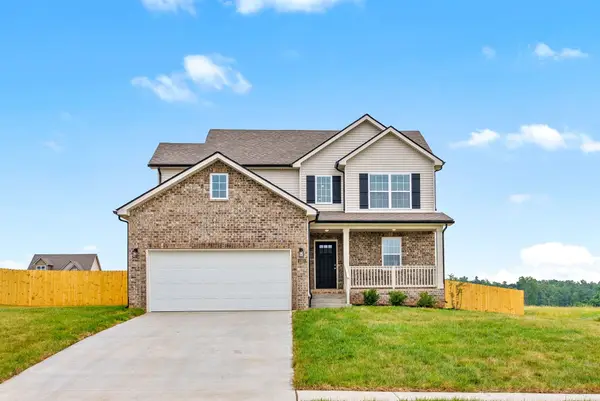 1247 Iris Glen Dr, Clarksville, TN 37042