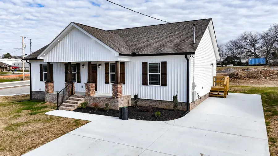 105 Demombreum Circle, Shelbyville, TN 37160 - Image #2