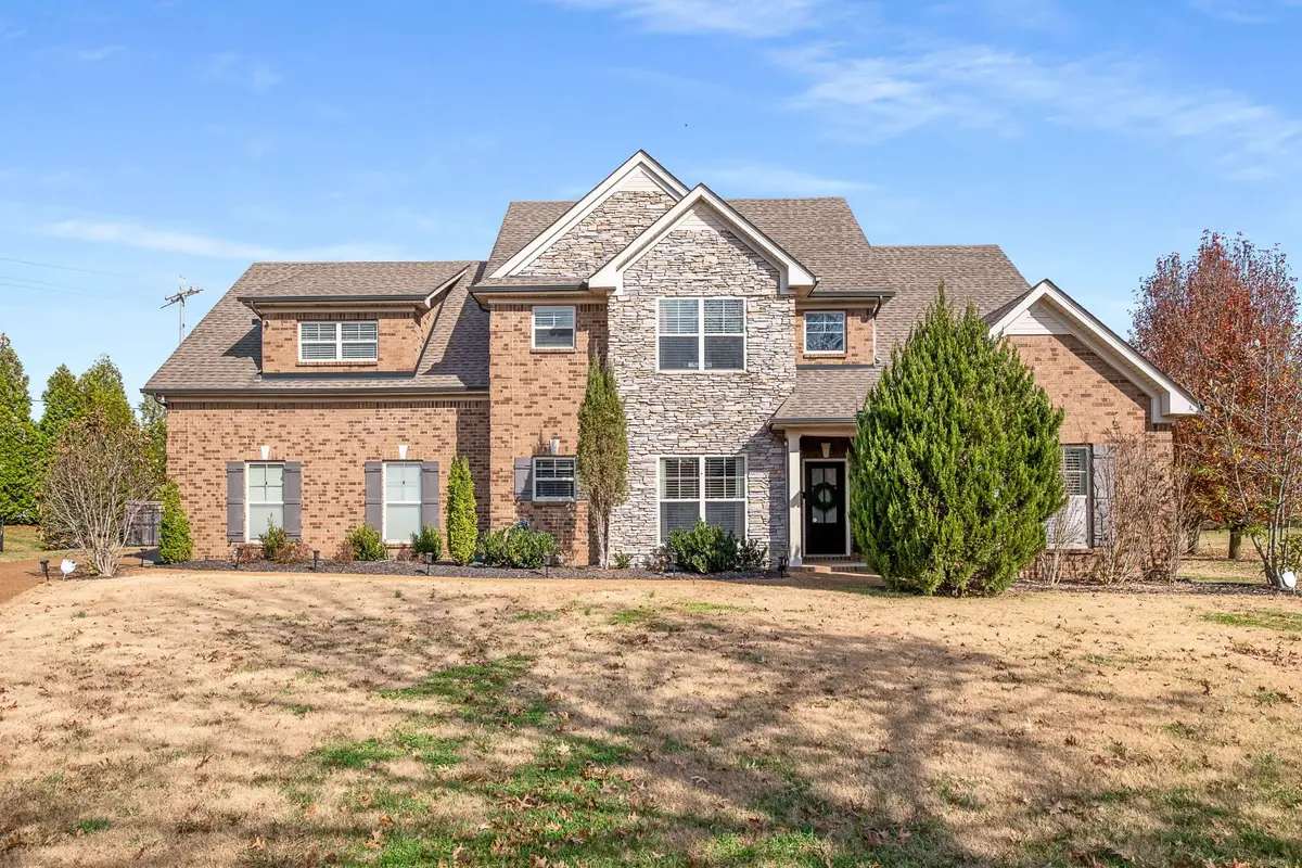 2713 Avington Ct, Murfreesboro, TN 37128 - Image #1