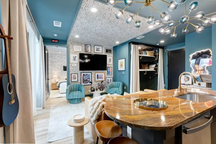 245 Hermitage Ave #202, Nashville, TN 37210 - Image #2