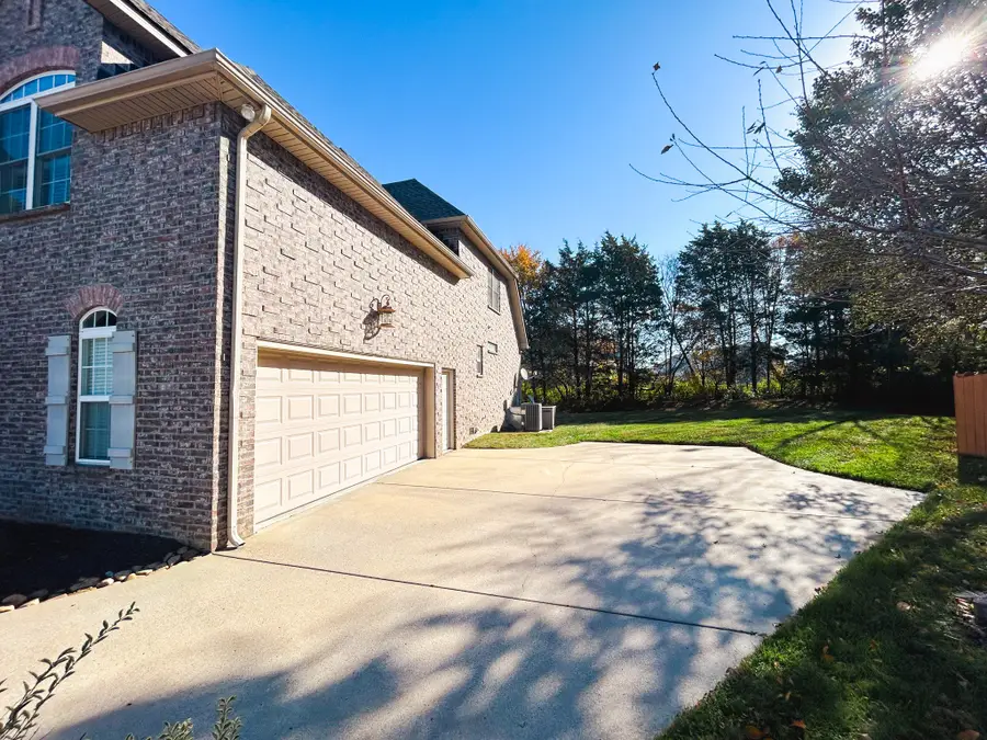 402 Foundry Cir, Murfreesboro, TN 37128 - Image #2