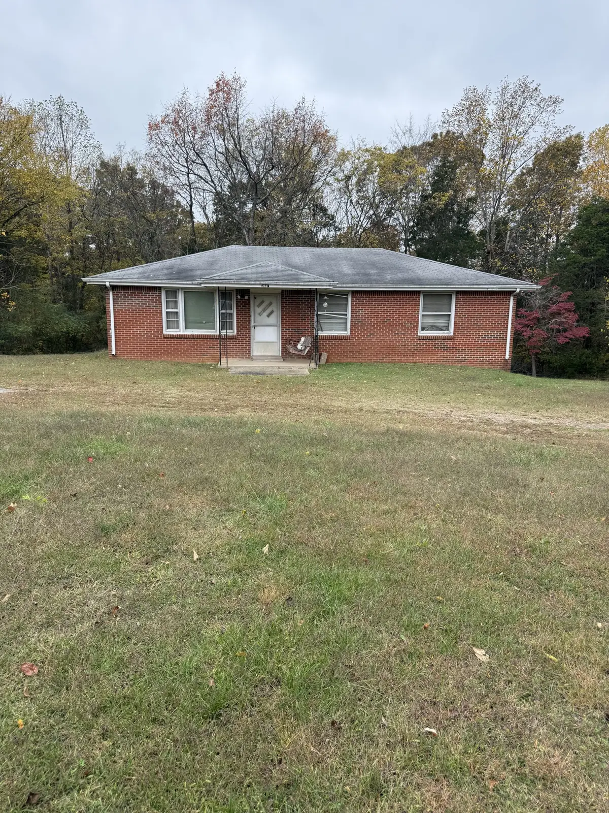 275 Attaway Rd, Clarksville, TN 37040 - Image #1
