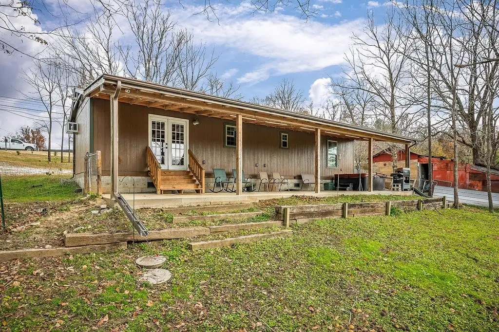 301 Everett St W, Sparta, TN 38583 - Image #1