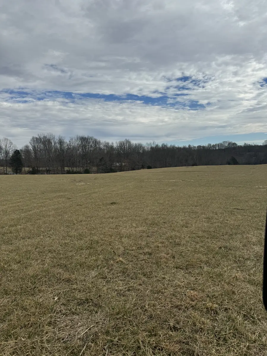 400 White Springs Road, Lafayette, TN 37083 - Image #3