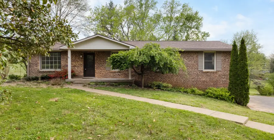 2560 Memorial Drive Ext, Clarksville, TN 37043 - Image #2