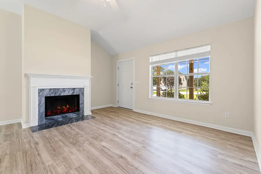 603 Hollandale Dr, La Vergne, TN 37086 - Image #3