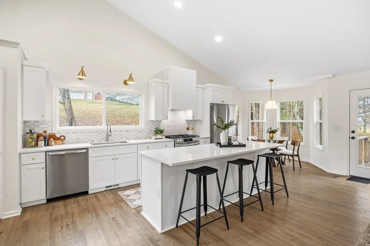 209 Pin Oak Ct, Spring Hill, TN 37174 - Image #1