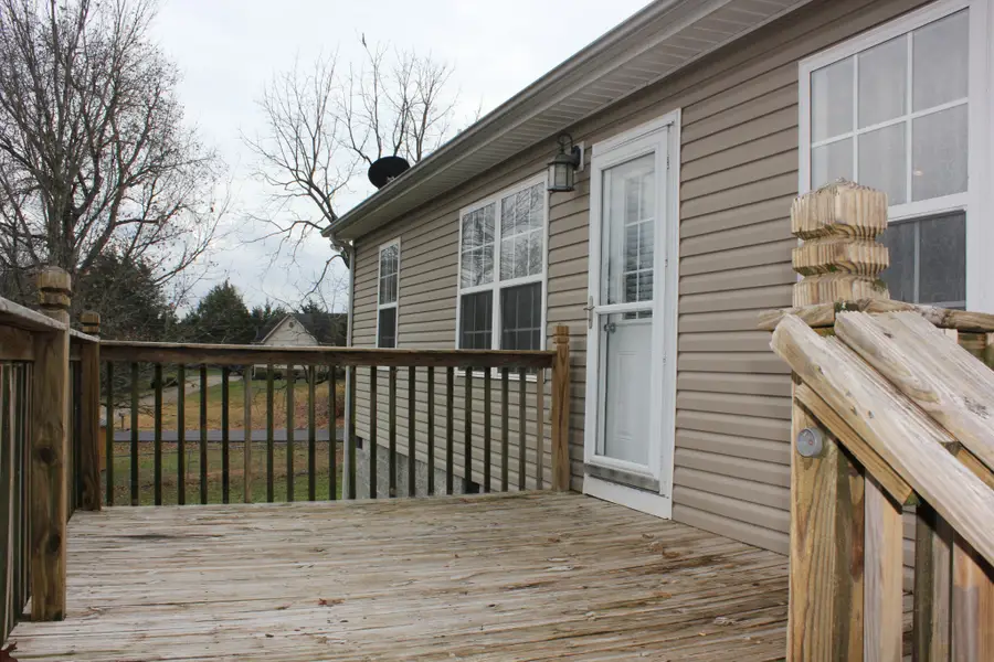 1543 Joanne Cir, Lewisburg, TN 37091 - Image #2