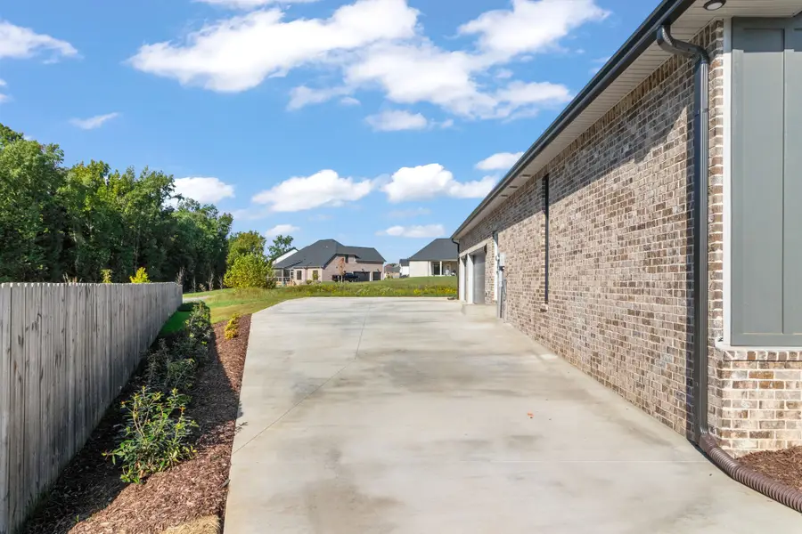 120 Denton Ct, Clarksville, TN 37043 - Image #3