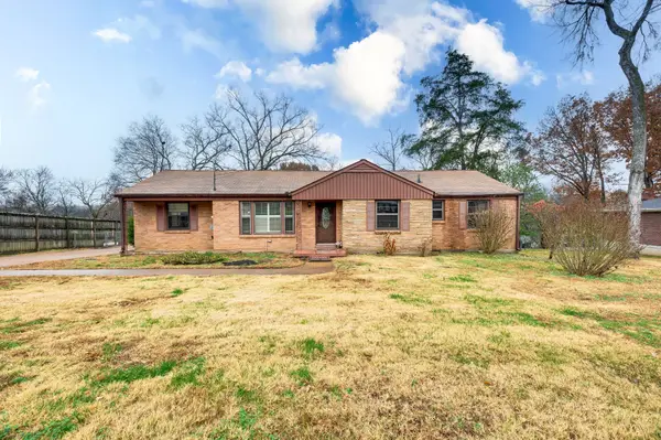 521 Bismark Dr, Nashville, TN 37210