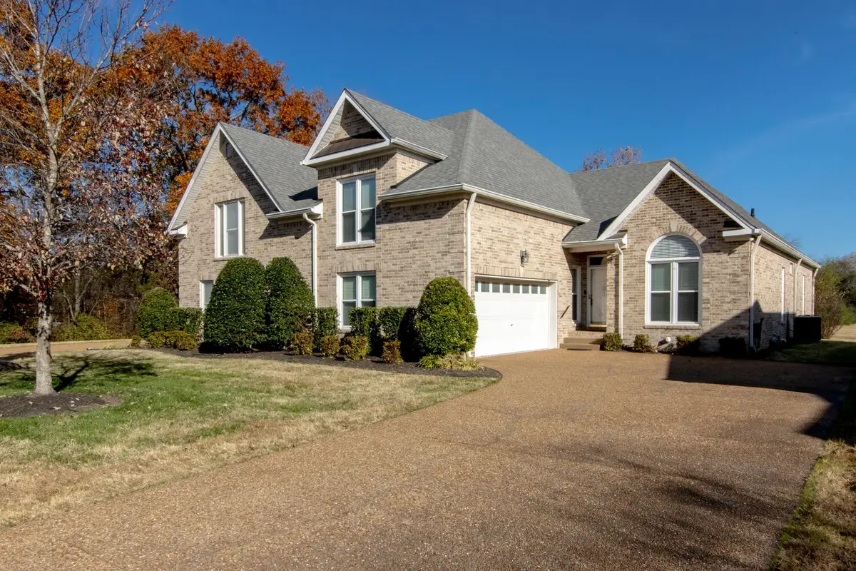 168 Stoners Glen Dr, Hermitage, TN 37076 - Image #1