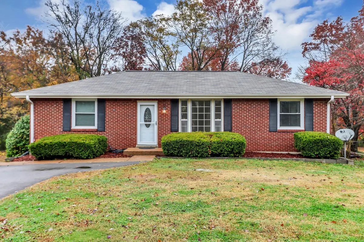 504 Chadwell Dr, Madison, TN 37115 - Image #1