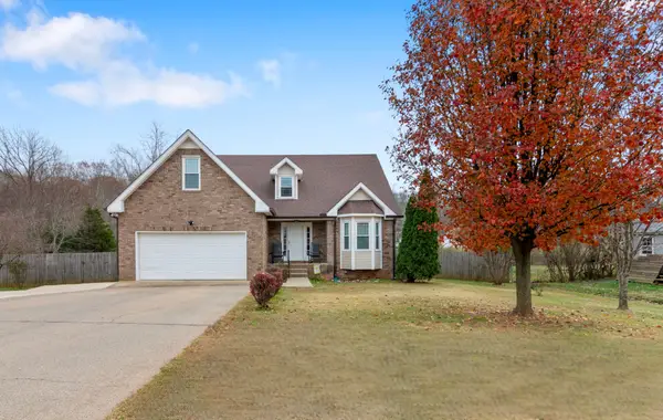 531 Brentwood Cir, Clarksville, TN 37042