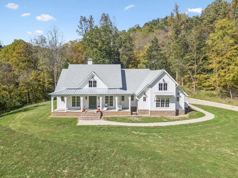 4388 Stenberg Rd, Whites Creek, TN 37189 - Image #2