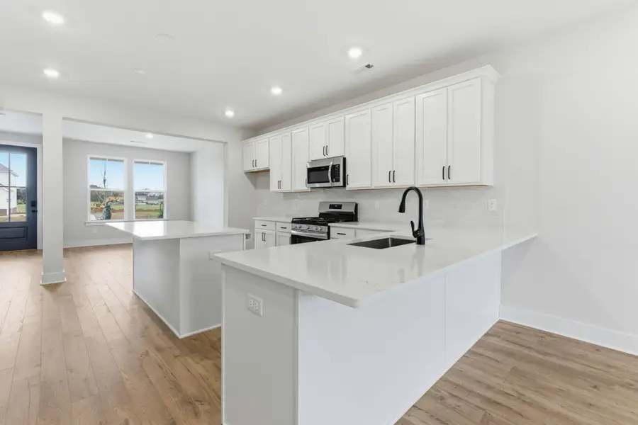 1418 Charles Drive, Chapel Hill, TN 37034 - Image #3