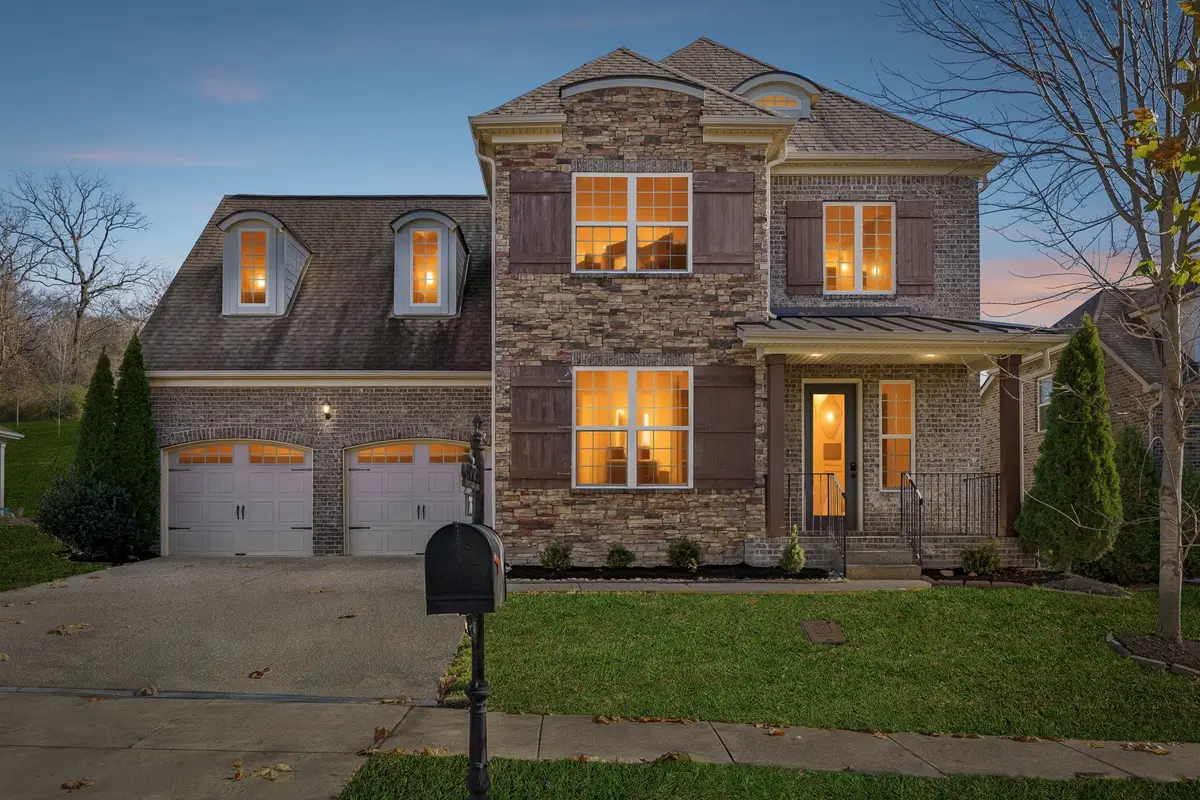 76 Molly Bright Ln, Franklin, TN 37064 - Image #1