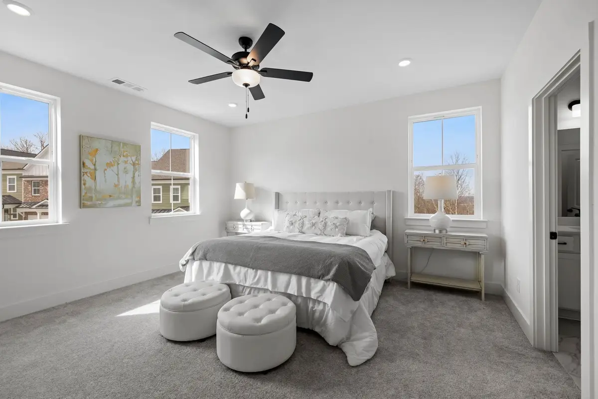 6040 Mill Tree Ct, Nashville, TN 37221 - Image #1