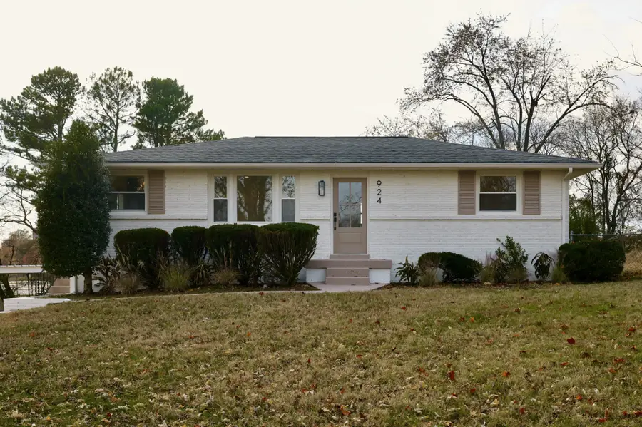 924 Shauna Dr, Nashville, TN 37214 - Image #3