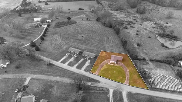 37 Old Jackson Hwy S, Saint Joseph, TN 38481