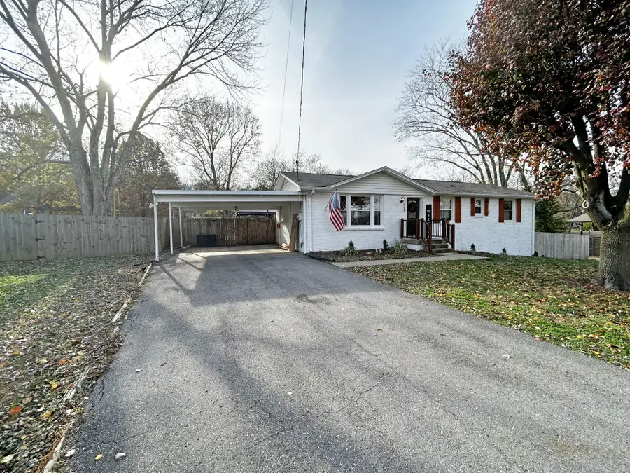 137 La Plaza Dr, Hendersonville, TN 37075 - Image #2