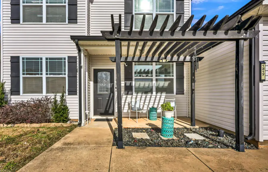 1217 Henry Place Blvd, Clarksville, TN 37042 - Image #2