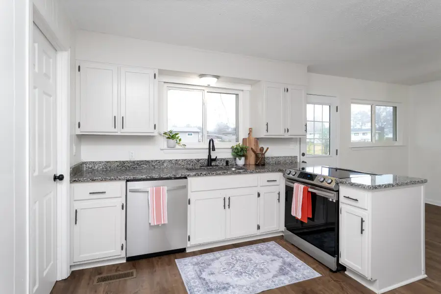 151 Sharon Circle, Rossville, GA 30741 - #3