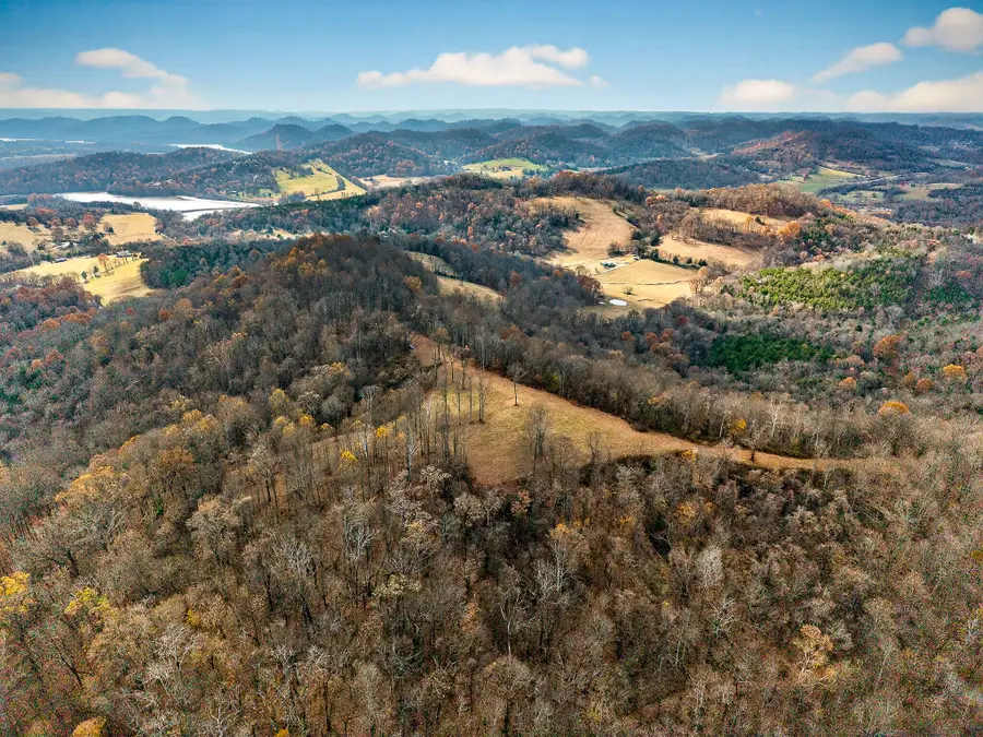 4187 Gladdice Hwy, Gainesboro, TN 38562 - Image #2