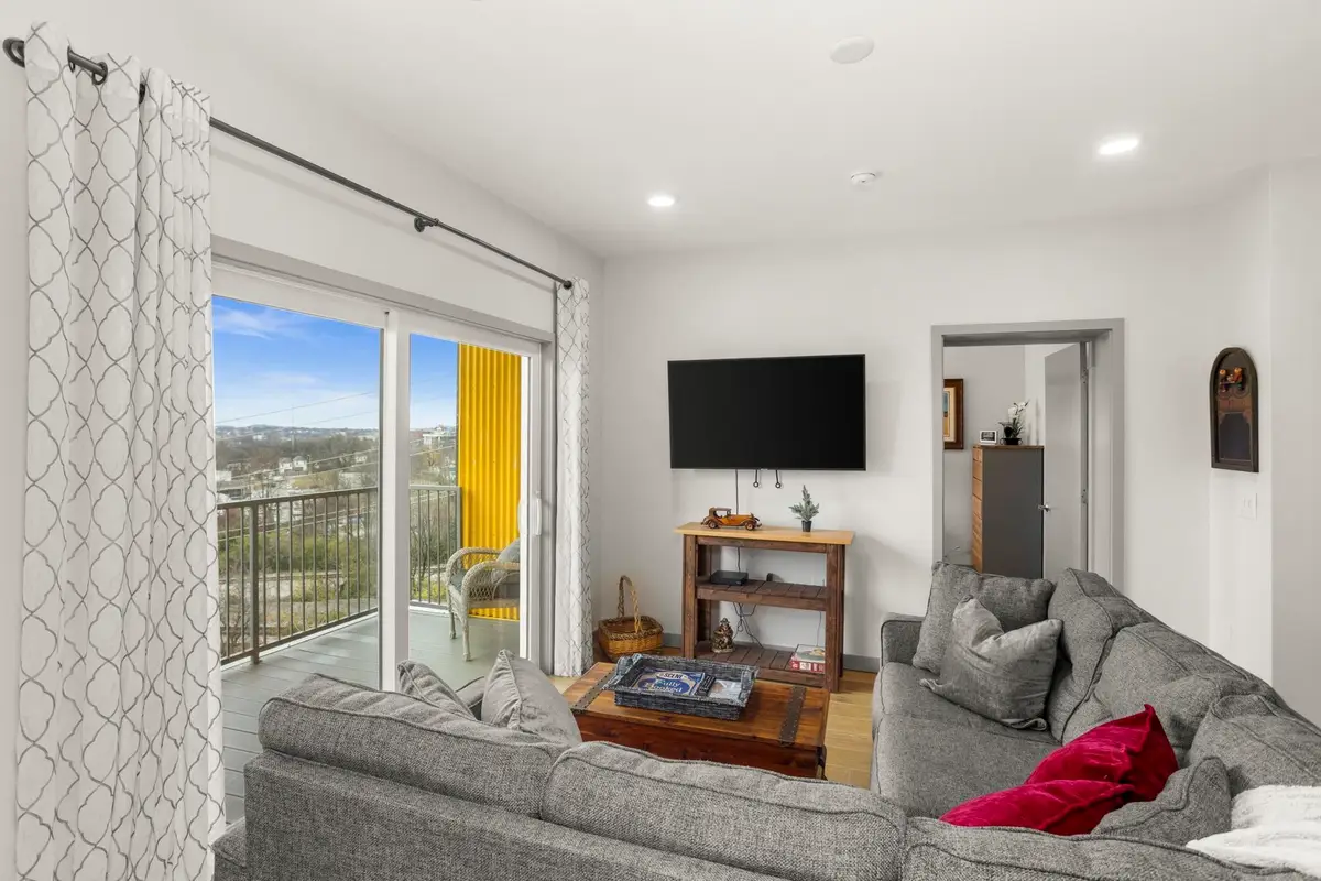 400 Herron Dr #318, Nashville, TN 37210 - Image #1