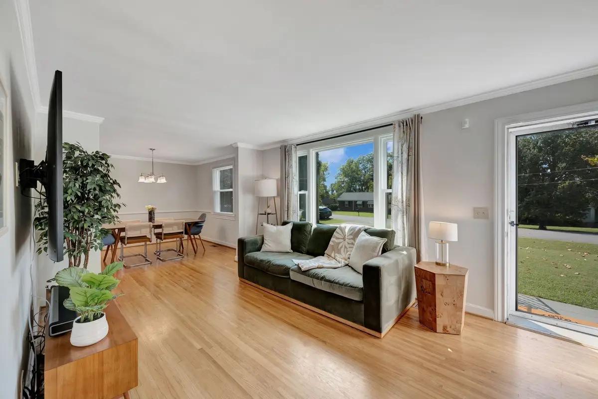 417 Blue Hills Dr, Nashville, TN 37214 - Image #1