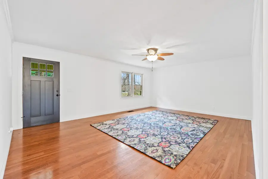 279 Linnaeus Ave, Cookeville, TN 38501 - Image #2